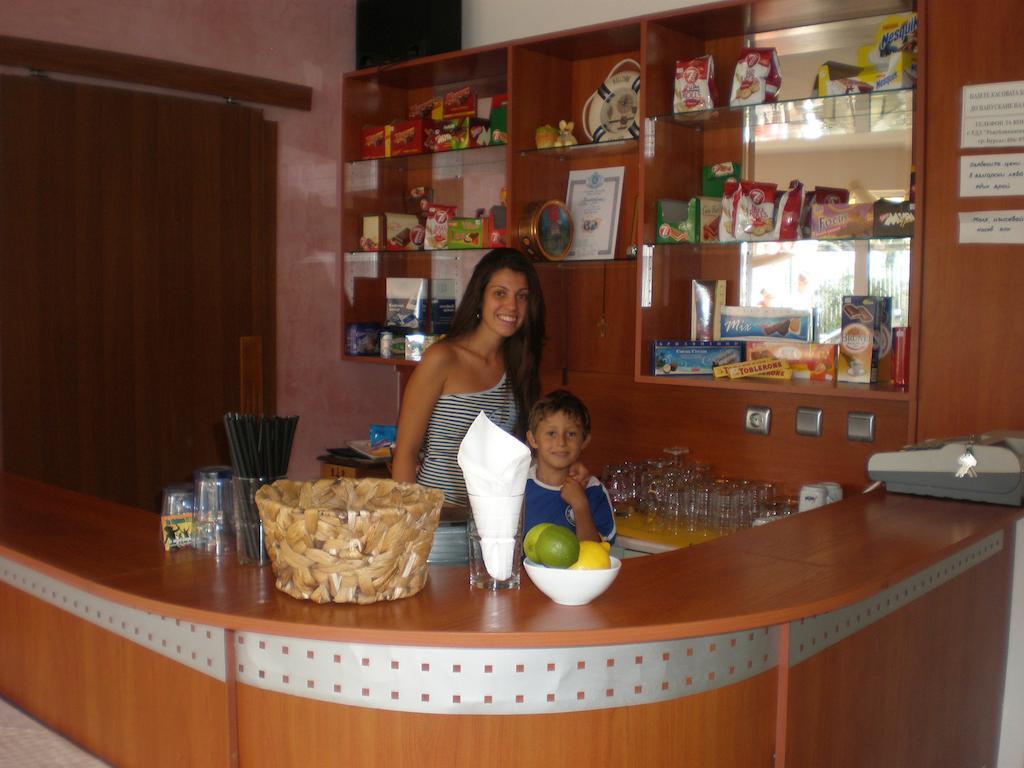 Family Hotel Electra Pomorie Exterior foto